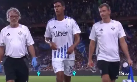 Vận đen chưa buông tha Raphael Varane