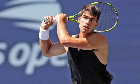Alcaraz, Sinner chiến thắng, Tsitsipas thất bại ngay lượt trận đầu tại US Open