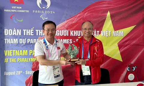 Paralympic 2024: Ấm lòng tình cảm người Việt tại Pháp dành cho vận động viên khuyết tật Việt Nam