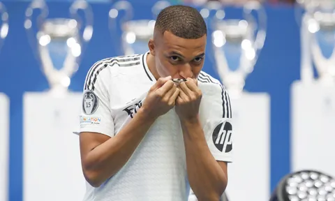 Mbappe từ chối đề nghị hòa giải trong tranh chấp lương với PSG