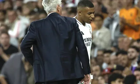 Real Madrid báo tin xấu về Mbappe
