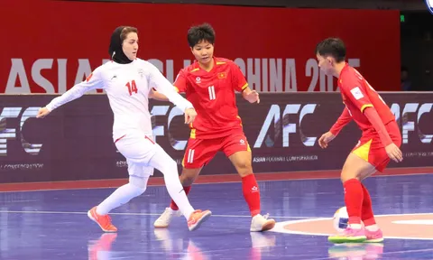 Futsal nữ Việt Nam vào tứ kết giải châu Á 2025
