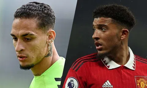 Antony và Sancho của Man United đắt hàng