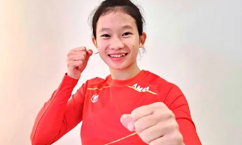 Giải MMA trẻ châu Á 2025: Võ sĩ Triệu Thu Thủy giành huy chương đồng hạng 45kg nữ