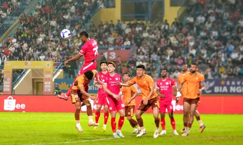 V.League 2025-2026: Công an Hà Nội "một mình một ngựa"