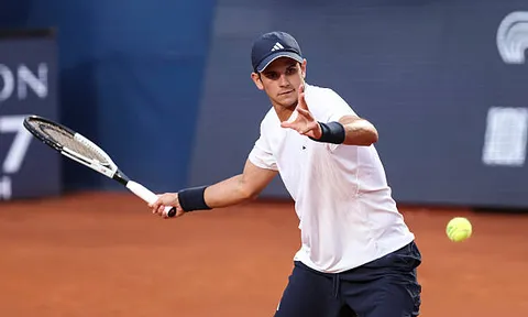 Jodar tiến vào tứ kết Barcelona Open 2026, nối gót kỷ lục của Nadal và Alcaraz