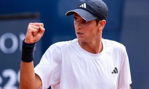 Jodar đi vào lịch sử Rome Masters