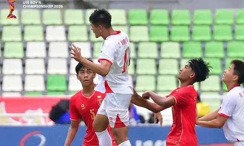 Giải U19 Đông Nam Á 2026: Đội tuyển U19 Việt Nam vượt lên chiếm ngôi đầu bảng A