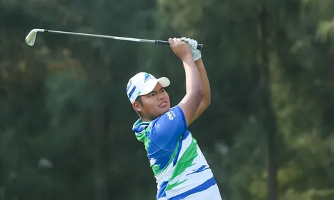 Golfer Nguyễn Đức Sơn đăng quang ngôi vô địch giải Bamboo Airways Golf Tournament 2022 - Flight to London