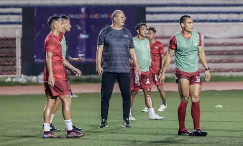 Huấn luyện viên Michael Weiss tin tưởng đội tuyển Philippines có thể tạo ra bất ngờ