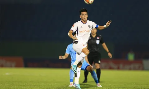 V.League 2023-2024: Bắt đầu phân cực