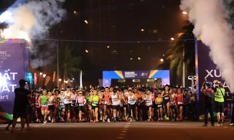 Khởi tranh giải Marathon quốc tế Đà Nẵng - Manulife Danang International 2024