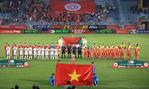 Hàng Đẫy thu nhỏ cho... dễ đá, sân Thanh Hóa đi bộ cũng sợ chấn thương