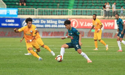 V.League lại... nấc cụt
