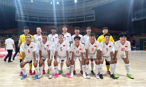 Đội tuyển futsal nữ Việt Nam giành ngôi á quân giải giao hữu quốc tế tại Trung Quốc
