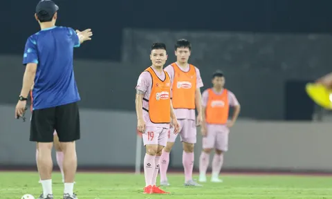 Đội tuyển Việt Nam: Huấn luyện viên Kim Sang-sik có thêm nhiều lựa chọn