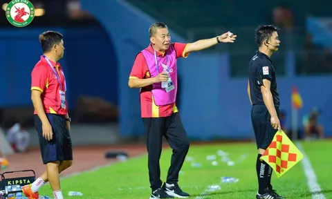 V.League 2024-2025: Hết cảnh “bụt chùa nhà không thiêng”