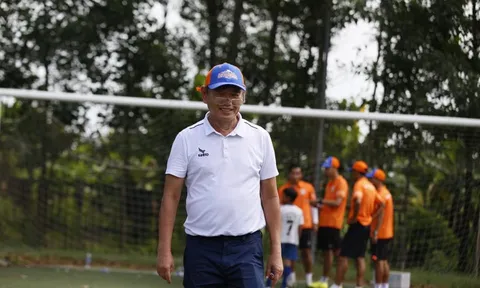 Đội tuyển U20 Việt Nam: Huấn luyện viên Phan Thanh Hùng làm cố vấn chuyên môn