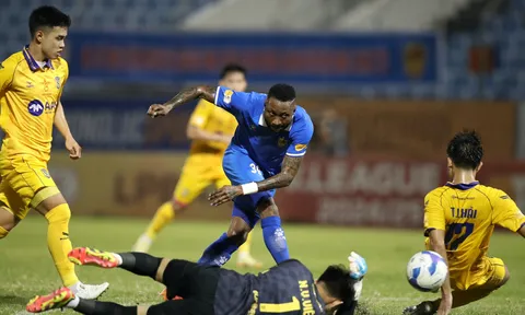 V.League 2024-2025: VAR làm thay đổi cuộc chơi như thế nào?