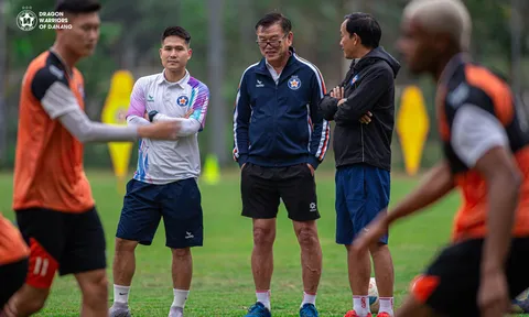 V.League 2024-2025: "Mũi dại lái chịu đòn"