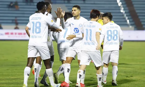 V.League 2024-2025: An phận trước kỳ nghỉ