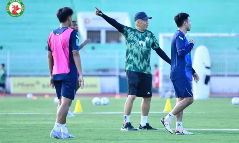 Bình Định lâm nguy, người hâm mộ lại nhắc tên Bùi Đoàn Quang Huy
