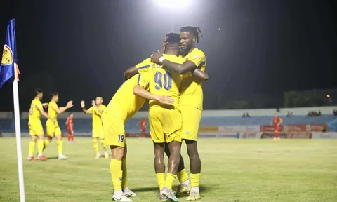 V.League 2025-2026: Nhà tài trợ bặt vô âm tín, Quảng Nam hết cơ hội