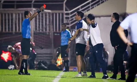 Quyết định gây tranh cãi của trọng tài Lê Vũ Linh tại Giải U19 Đông Nam Á 2026