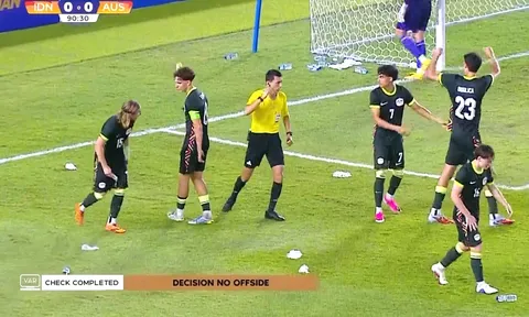 Giải Bóng đá vô địch U19 Đông Nam Á 2026: Vừa có VAR, chủ nhà U19 Indonesia nhận ngay thất bại