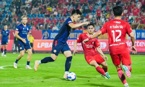 Đội tuyển Việt Nam: Nhập tịch song hành với trẻ hóa lực lượng