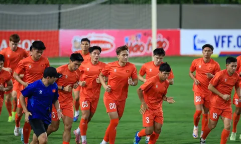 ASEAN Cup 2026: Huấn luyện viên Kim Sang-sik dùng đội hình nào tiếp đón Campuchia?