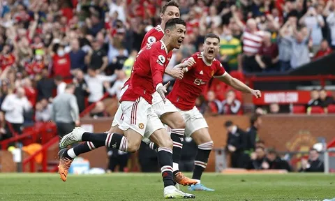 MU 3-2 Norwich: Ronaldo lập hat-trick, "Quỷ đỏ" sống lại giấc mơ vào Top 4