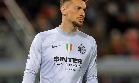 Bologna - Inter Milan > 2-1: Lỡ cơ hội lên ngôi đầu bảng vì sai lầm của thủ môn