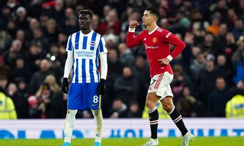 Vòng 36 Premier League > Brighton & Hove Albion - Manchester United (23 giờ 30 ngày 7/5): Vừa đá vừa chờ phép màu
