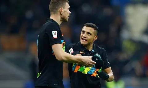 Dzeko và Sanchez rời Inter Milan