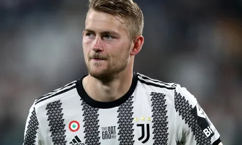 Chelsea tiến gần đến De Ligt