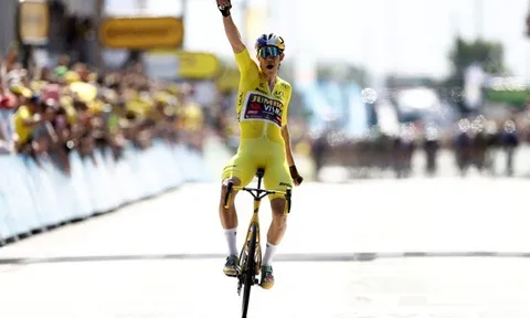 Phá dớp về nhì, Wout van Aert đi solo thắng chặng 4 Tour de France