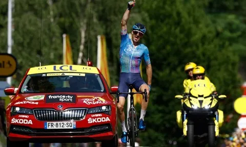 Hugo Houle giúp Canada có chiến thắng ở Tour de France sau 34 năm