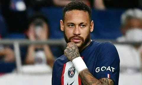 Neymar khẳng định không muốn rời Paris Saint-Germain