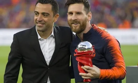 Barca sẵn sàng tái hợp Messi