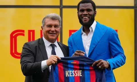 Barca có thể mất 2 tân binh vì không đăng ký được