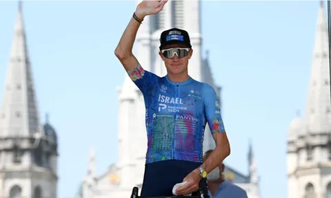 Huyền thoại xe đạp Chris Froome lao đao vì COVID-19