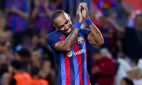 Aubameyang trở lại Premier League trong vài giờ tới