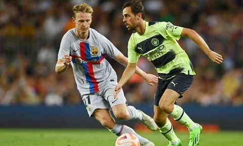 Huấn luyện viên Pep Guardiola lên tiếng về tương lai của Bernardo Silva