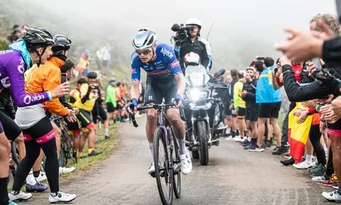 Jay Vine lập cú đúp tại Vuelta a Espana 2022