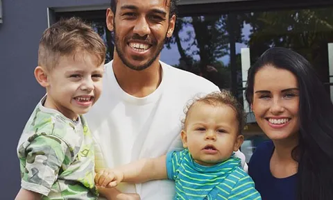 Aubameyang bị cướp có vũ trang hành hung lấy tài sản