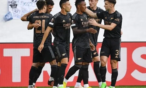 Hoãn trận đấu Arsenal gặp PSV tại Europa League