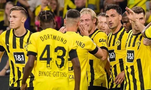 Dortmund sang Việt Nam thi đấu giao hữu