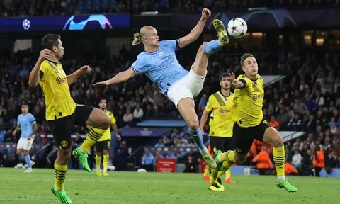 Man City - Dortmund > 2-1: Ngược dòng trong 4 phút