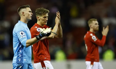 Nottingham Forest xếp… áp chót